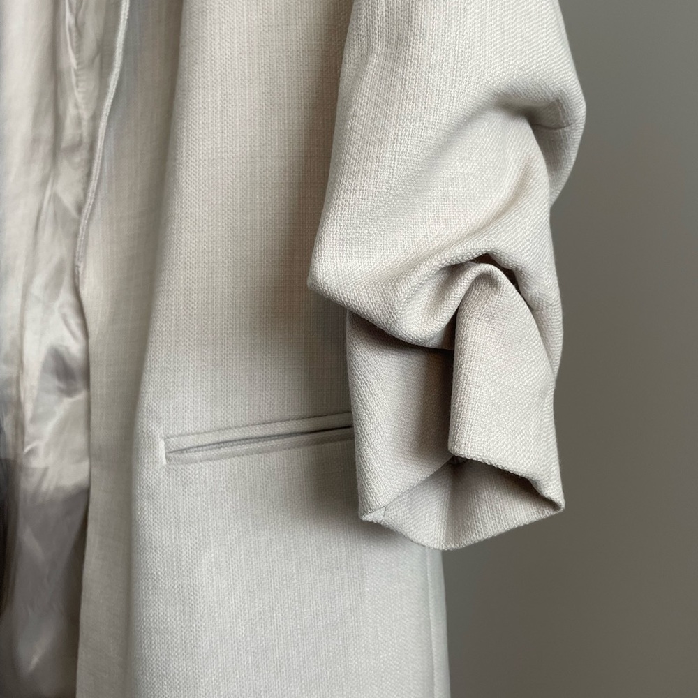 Blazer - Picture 2 of 3